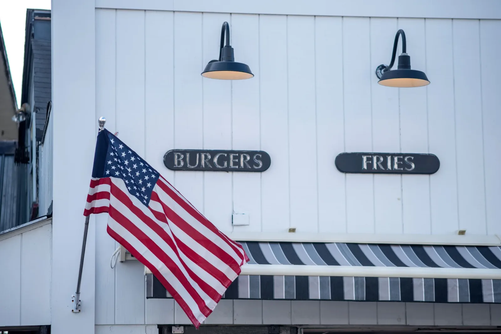 Fat Ronnie's Burger Bar restaurant on Martha's Vineyard